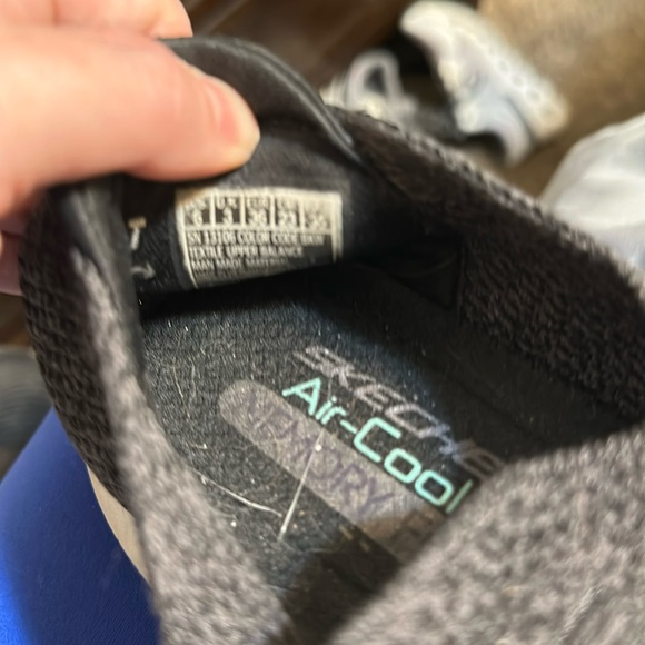 Charcoal gray Sketchers - Picture 3 of 4